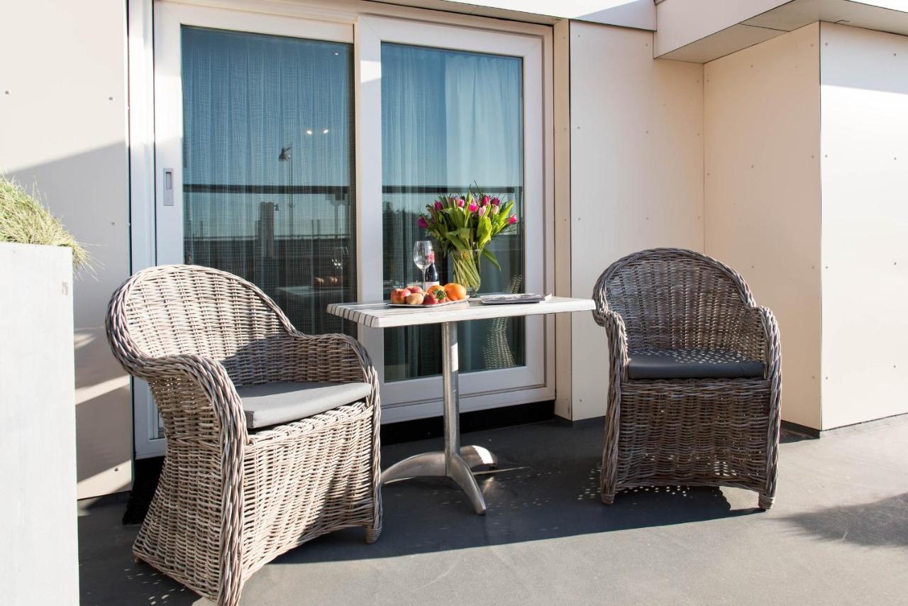 Hotel strandhotel de vassy dutch egmond aan zee coast pays bas balcon