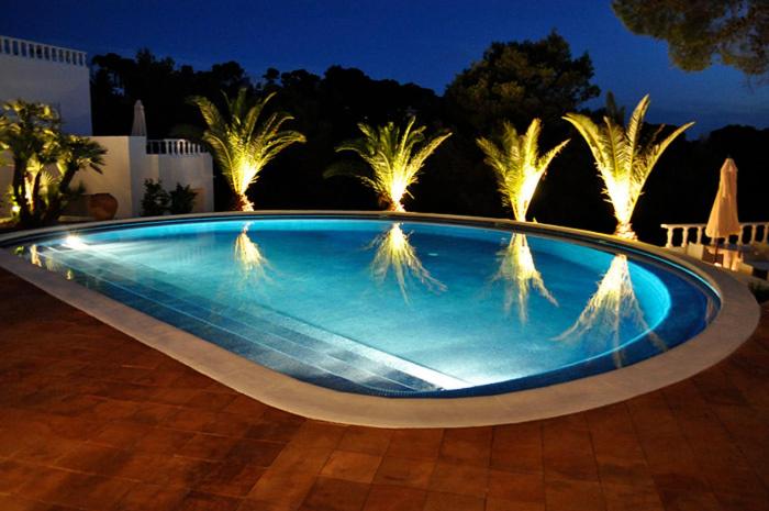 hôtel village cala vadella ibiza piscine la nuit