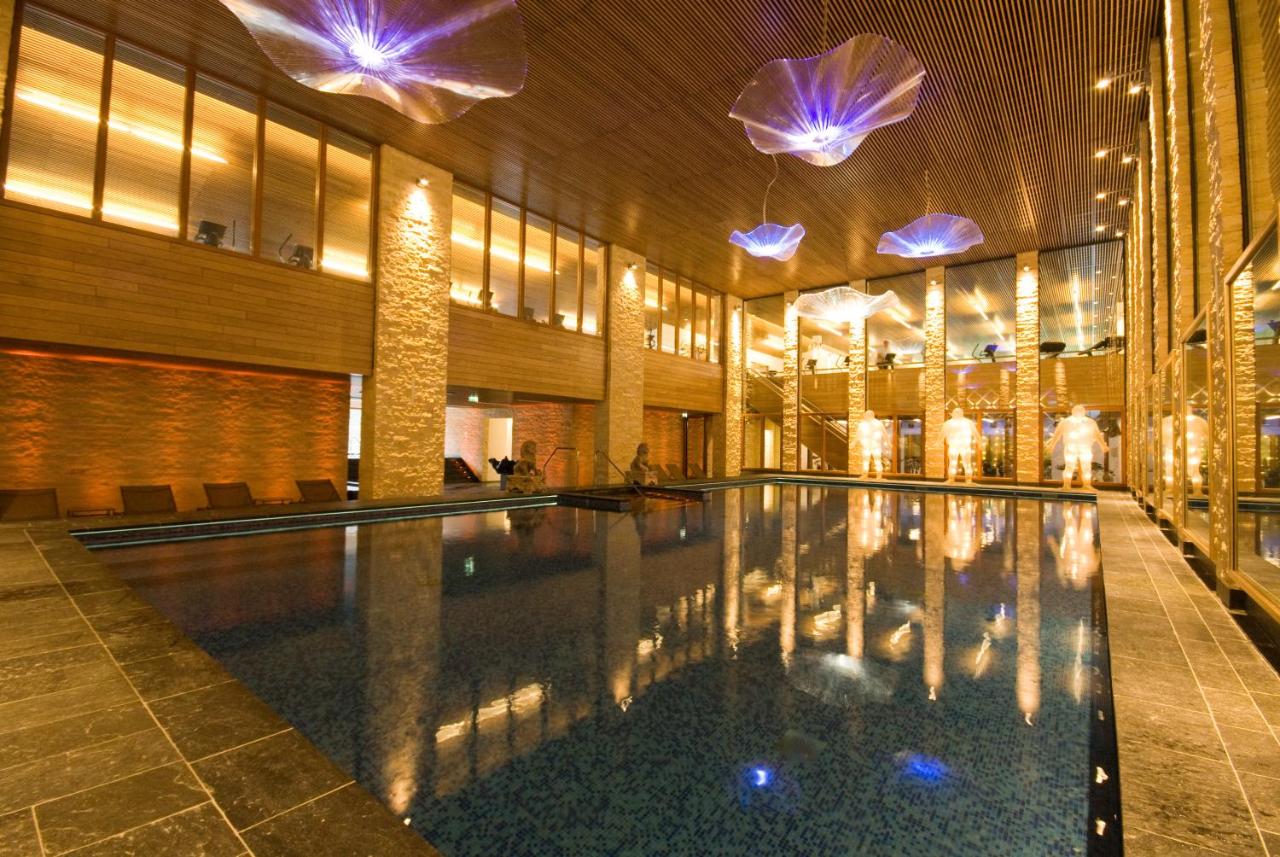 Vesper hotel dutch noordwijk aan zee coast pays bas piscine couverte