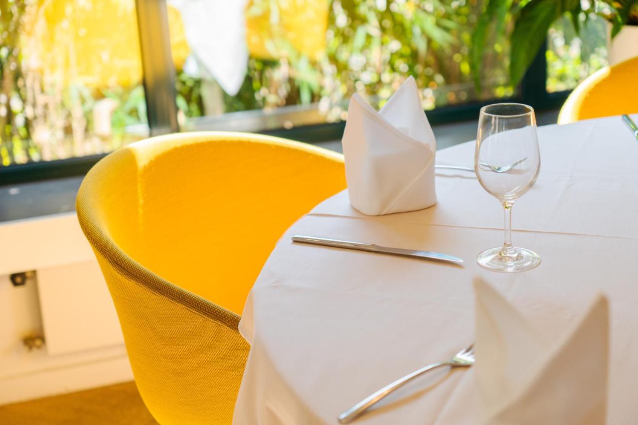 hôtel restaurant moris walferdange luxembourg table