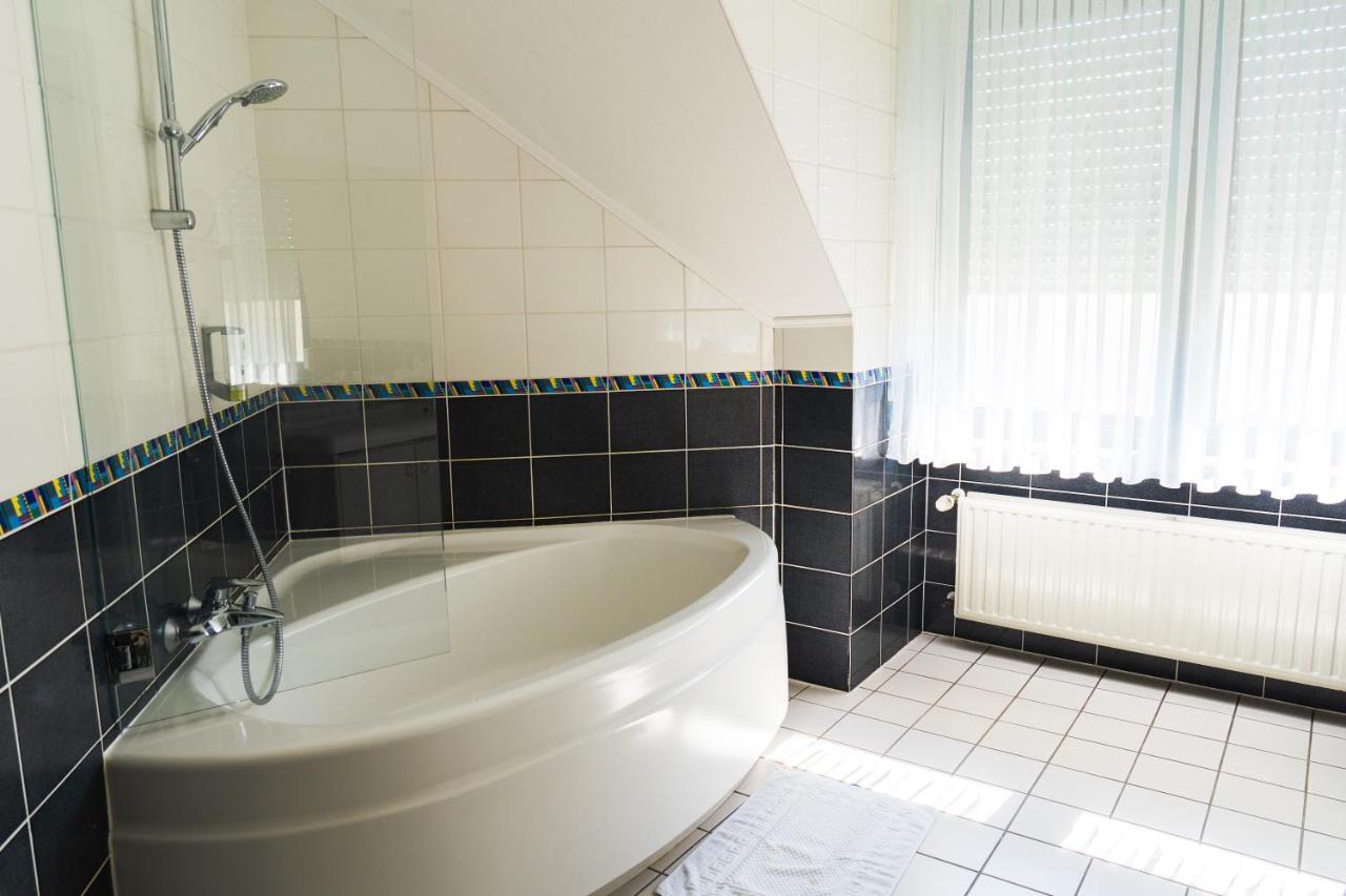 hotel restaurant moris walferdange luxembourg bain