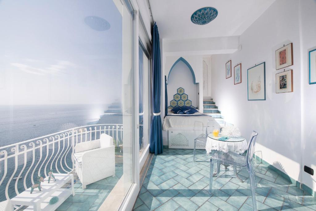 hôtel la ninfa amalfi côte amalfitaine terrasse