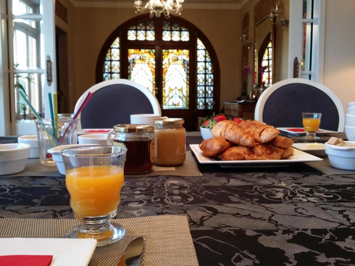 hotel le castel guesthouse bayeux normandie breakfast